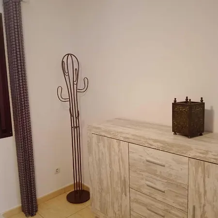 Al Alba Chill House * كوراليهو